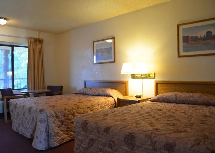 Super 8 By Wyndham Tempe/asu/airport Tempe