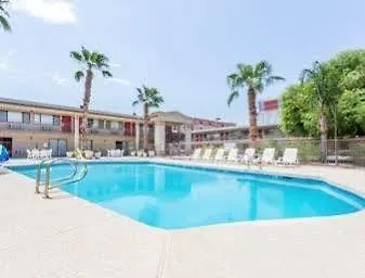 Super 8 By Wyndham Tempe/asu/airport 2* Tempe